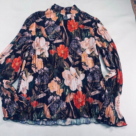 Chicos Womens Size M Floral Print Long Sleeve Blouse Multicolor Crinkle Texture - Picture 7 of 8